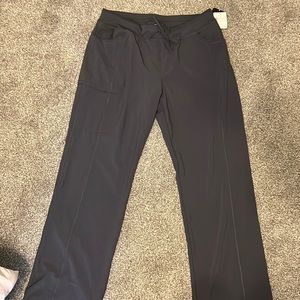 Cherokee infinity scrub pants with yoga waist band